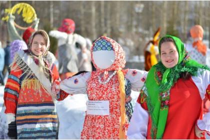 Пляшем, гуляем, Зиму провожаем! (Судогда -Тайны готического замка - уникальное чудо природы Судогодский гейзер - Суздаль с дегустацией медовухи - Юрьев Польский)#
