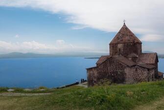 Первое знакомство с Арменией (4 дня + авиа, март - ноябрь 2026)*