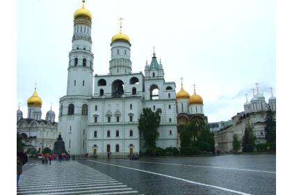 Сокровища Московского Кремля (экскурсия по территории кремля с посещением одного собора и Оружейной палаты)*