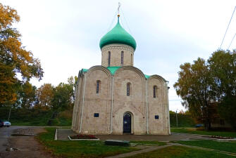 Переславль-Залесский – Дендрологический сад – Музей "Царство Ряпушки" – Плещеево озеро. "Берендеево царство"