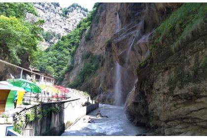 3 ущелья Кабардино-Балкарии и величественный Эльбрус ( 4 дня + авиа, февраль-декабрь 2024)*