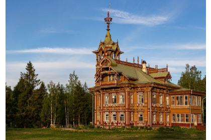 Костромские диковины (Галич - Макарьев - Кологрив - Чухлома - Шаблово с посещением мараловодческого комплекса и родины художника Ефима Честнякова, 3 дня + ж/д)*