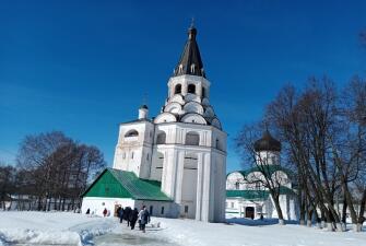 У государевых гостей выходные веселей. Автобусный тур (2 дня, ноябрь 2025-январь 2026)*