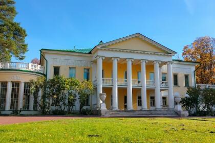 Сквозь время и лица. Горки Ленинские – Усадьба «Суханово» – Екатерининская пустынь