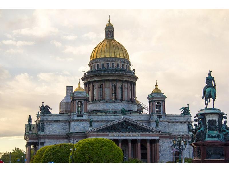 Туалет возле исаакиевского собора