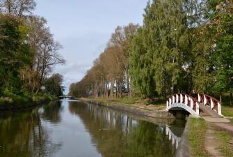 Вышний Волочёк. "Меж двух столиц, среди каналов и мостов"