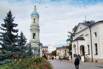 Между небом и землёй. Оптина пустынь – Шамордино